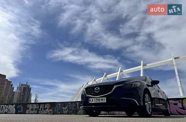 Седан Mazda 6 2015 в 