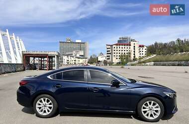 Седан Mazda 6 2015 в 
