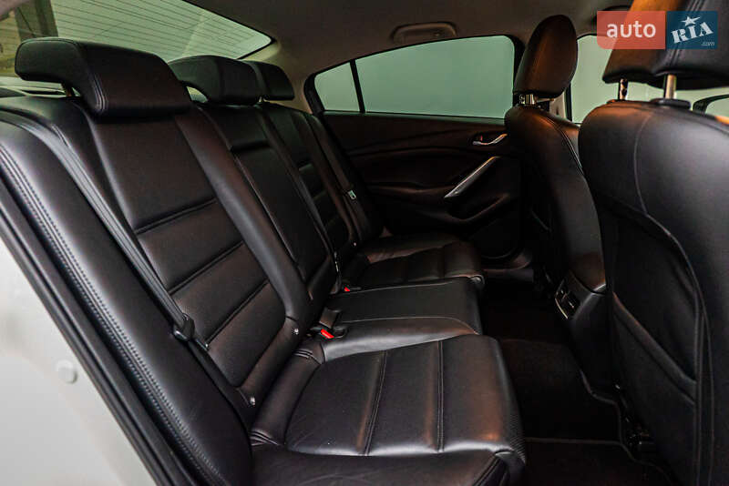 Седан Mazda 6 2016 в Києві
