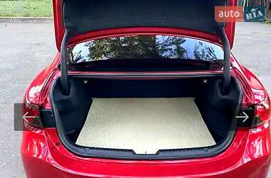 Седан Mazda 6 2015 в 