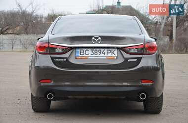 Седан Mazda 6 2015 в 