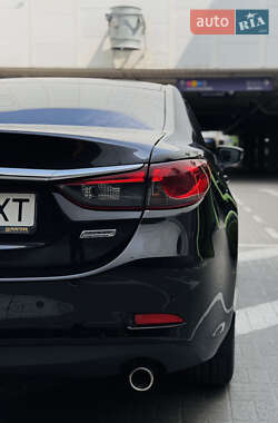 Седан Mazda 6 2014 в 