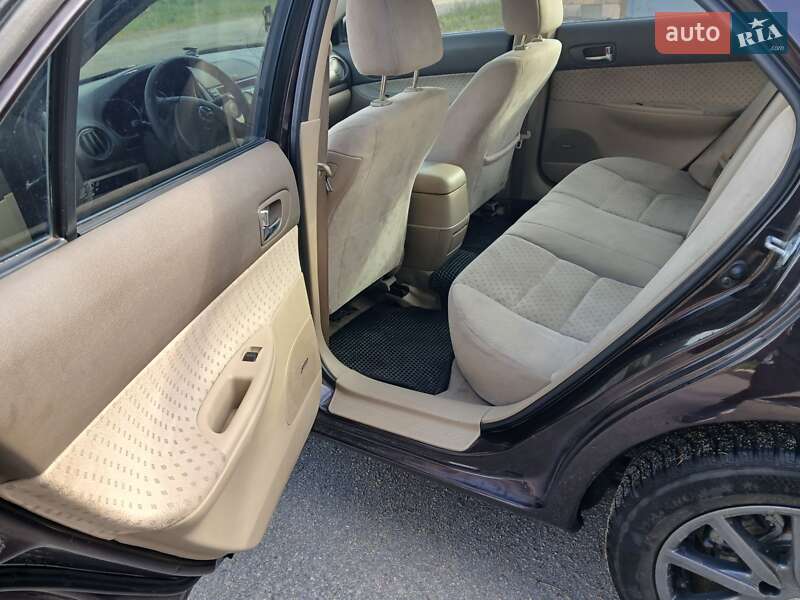 Седан Mazda 6 2005 в Богуславе