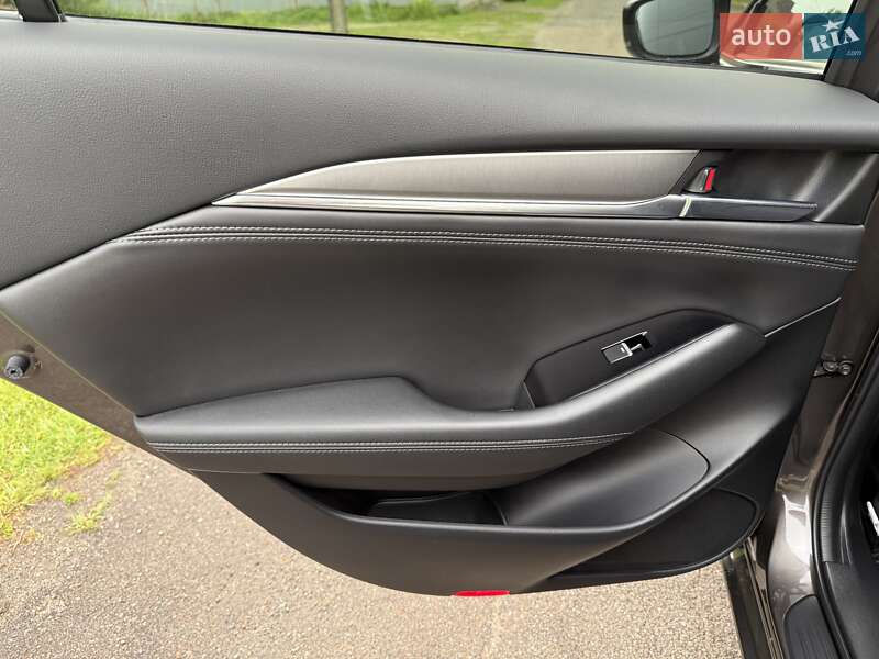 Седан Mazda 6 2019 в Києві