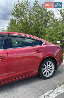 Седан Mazda 6 2014 в 