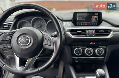 Седан Mazda 6 2016 в 