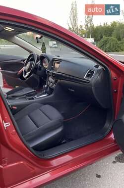 Седан Mazda 6 2014 в 