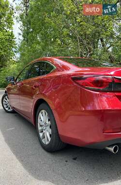 Седан Mazda 6 2013 в 