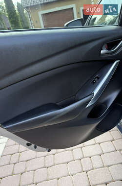 Седан Mazda 6 2013 в 