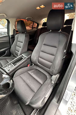 Седан Mazda 6 2015 в 