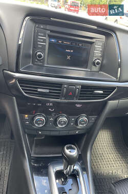 Седан Mazda 6 2012 в 