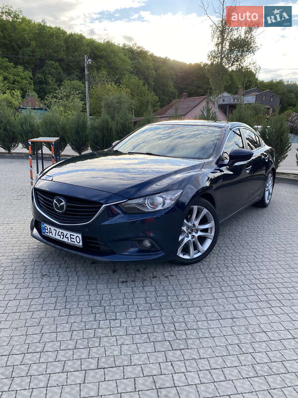 Седан Mazda 6 2014 в 