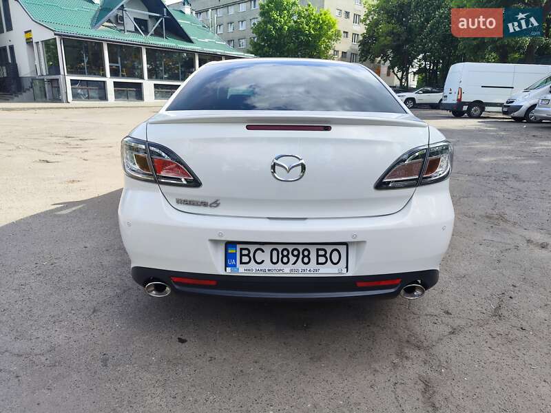 Седан Mazda 6 2010 в Львові