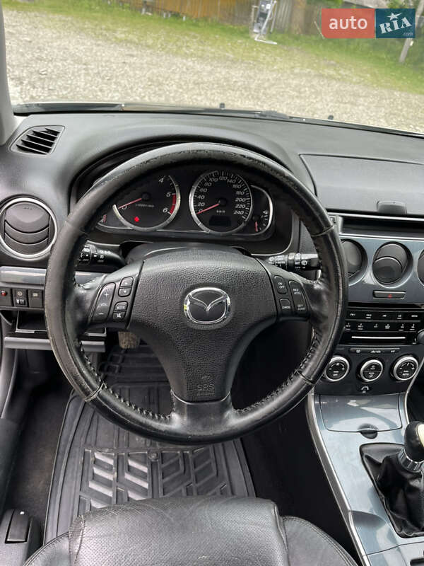 Седан Mazda 6 2007 в Черновцах