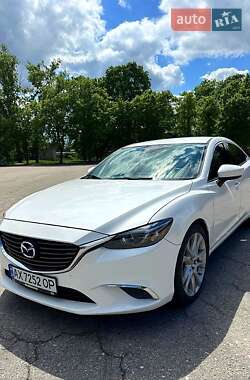 Седан Mazda 6 2016 в 
