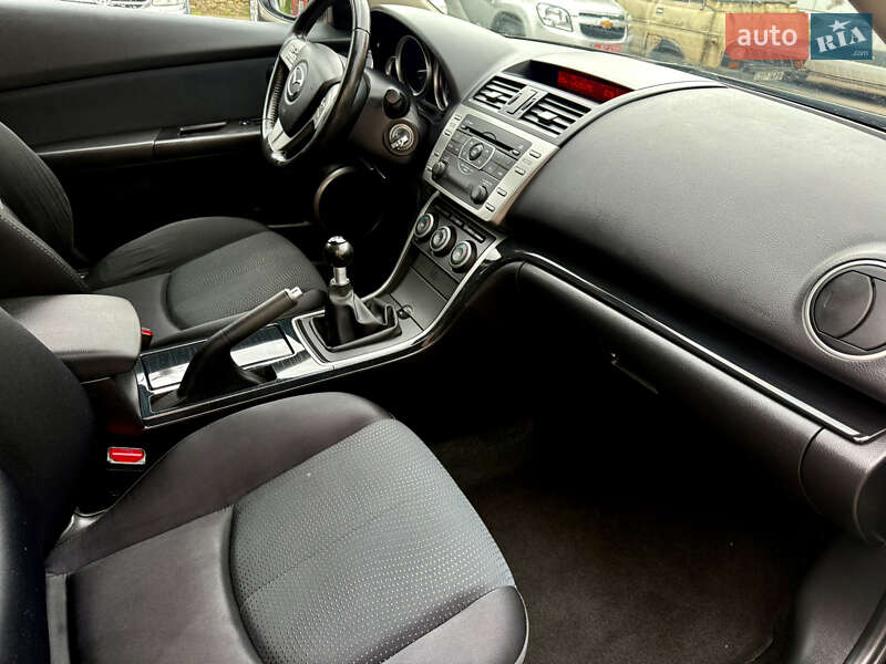 Універсал Mazda 6 2008 в Рівному