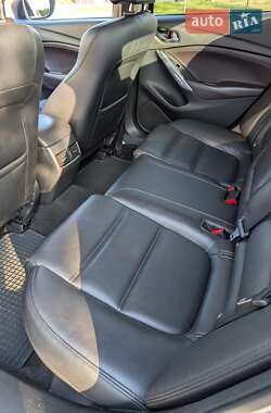 Седан Mazda 6 2016 в 