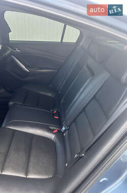 Седан Mazda 6 2015 в 