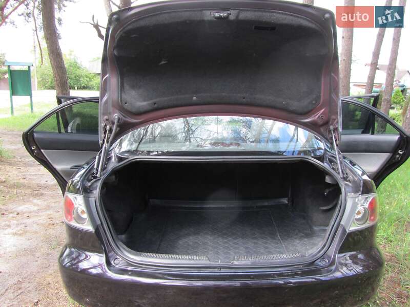 Седан Mazda 6 2005 в Киеве