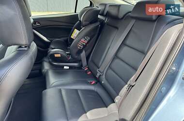 Седан Mazda 6 2016 в 
