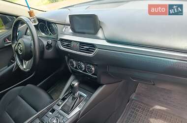 Седан Mazda 6 2015 в 