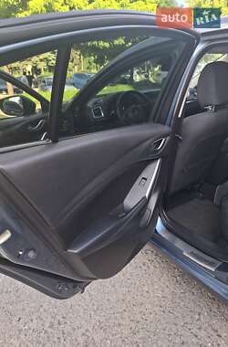 Седан Mazda 6 2013 в 