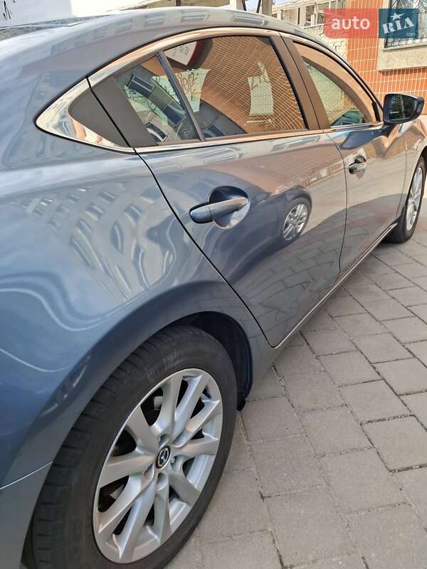 Седан Mazda 6 2013 в Черкасах