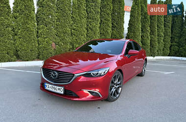 Седан Mazda 6 2015 в 