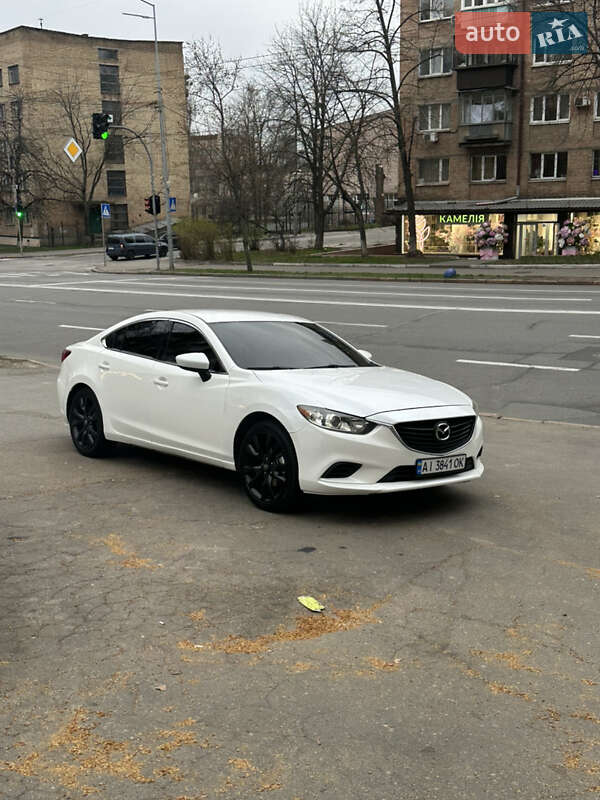 Седан Mazda 6 2013 в Киеве