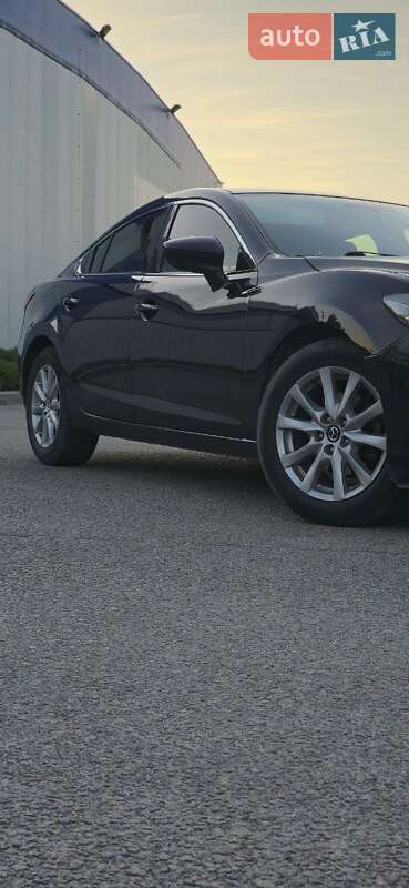 Седан Mazda 6 2014 в Днепре