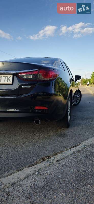 Седан Mazda 6 2014 в Днепре