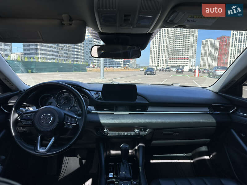 Седан Mazda 6 2018 в Киеве