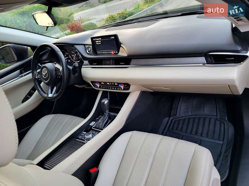 Седан Mazda 6 2021 в Запорожье