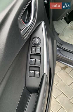 Седан Mazda 6 2015 в 