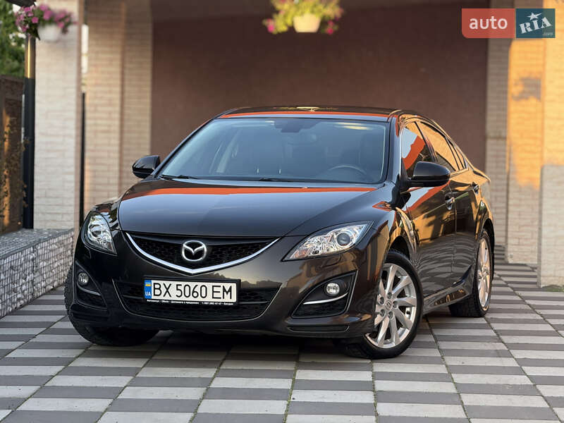 Седан Mazda 6 2012 в 