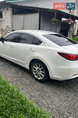 Седан Mazda 6 2014 в 
