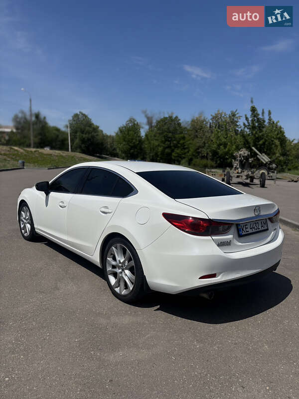 Седан Mazda 6 2015 в Кривом Роге