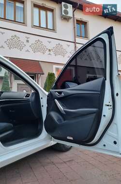 Седан Mazda 6 2014 в 
