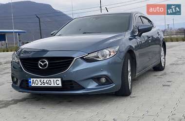 Седан Mazda 6 2012 в 