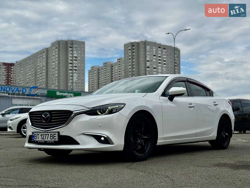 Седан Mazda 6 2016 в Киеве