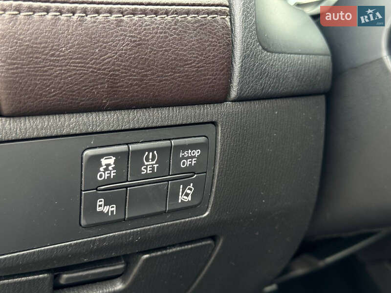 Седан Mazda 6 2016 в Киеве