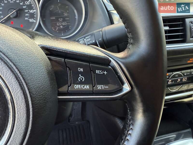 Седан Mazda 6 2017 в Львові