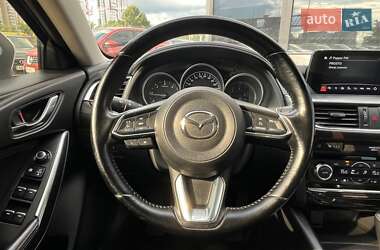 Седан Mazda 6 2017 в 