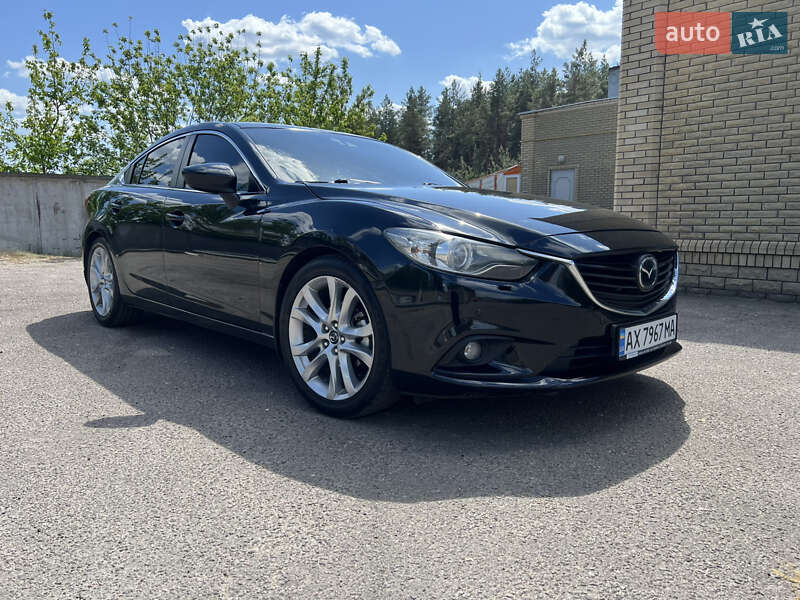Седан Mazda 6 2013 в 