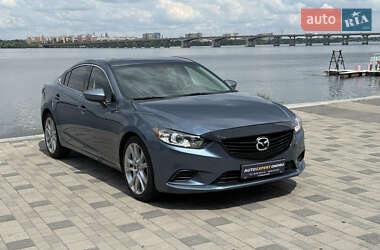 Седан Mazda 6 2015 в Днепре