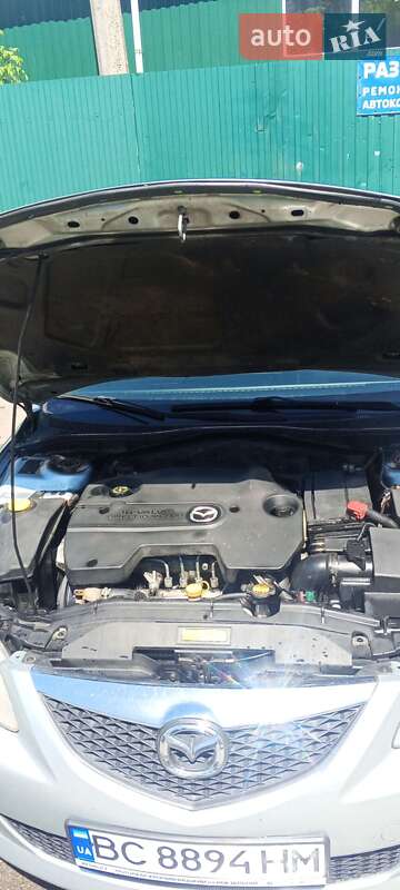 Универсал Mazda 6 2002 в Киеве