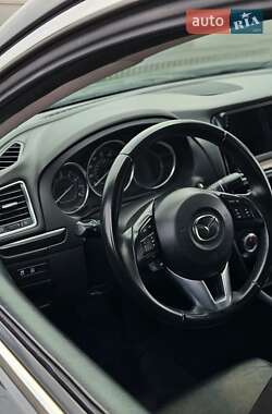 Седан Mazda 6 2014 в 