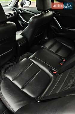 Седан Mazda 6 2014 в 