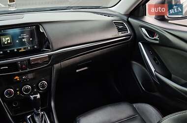Седан Mazda 6 2014 в 