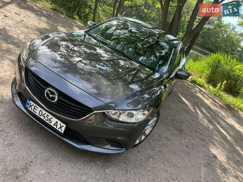 Седан Mazda 6 2017 в Днепре